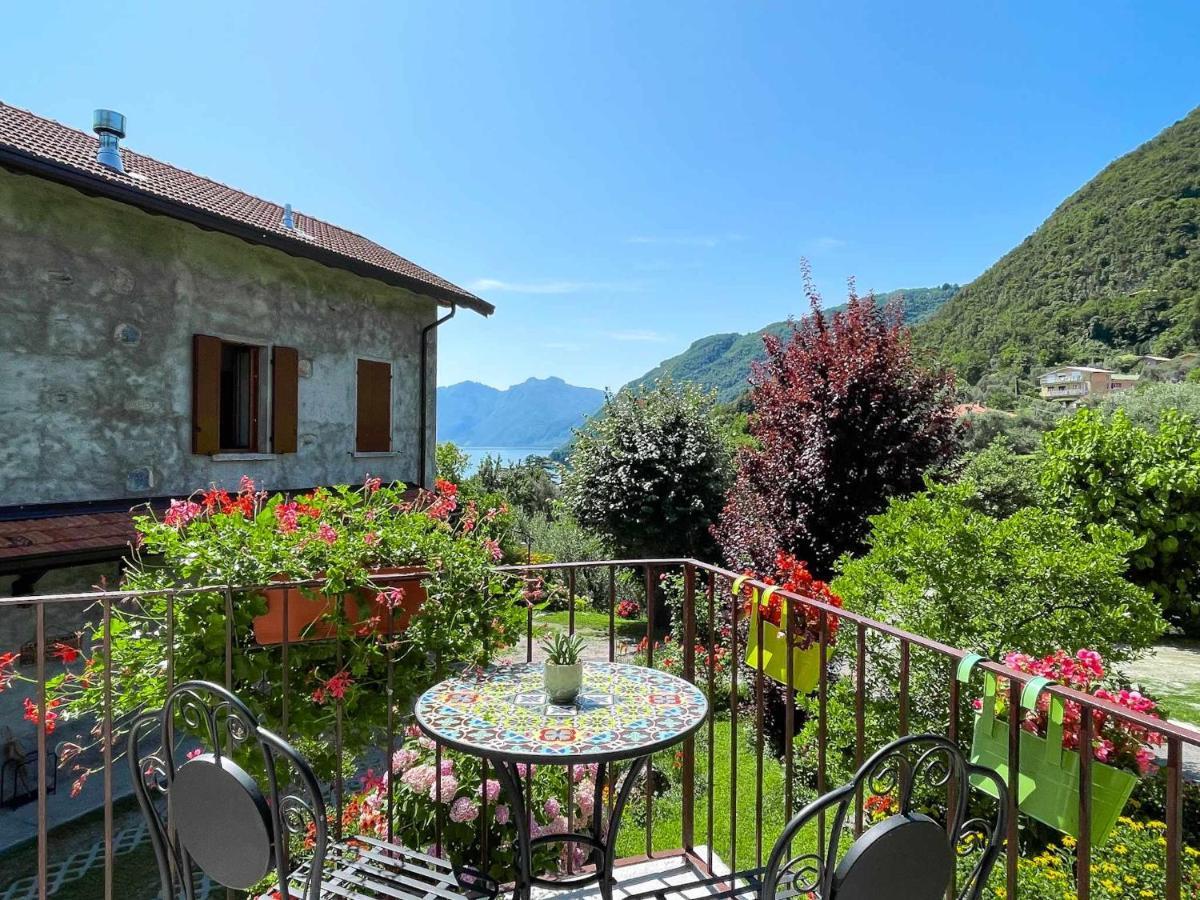 Breva Loft Tra Gli Ulivi Ed Il Lago Bellagio Bagian luar foto