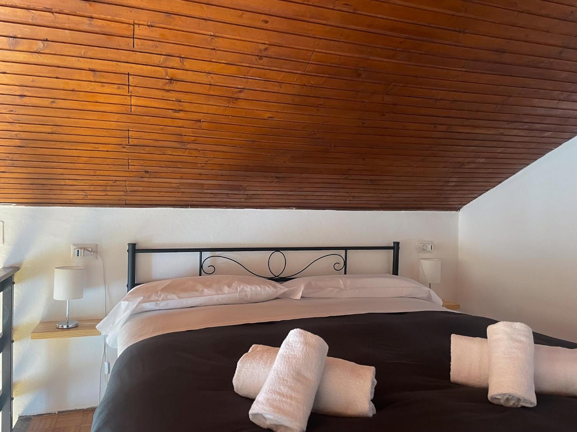 Breva Loft Tra Gli Ulivi Ed Il Lago Bellagio Bagian luar foto